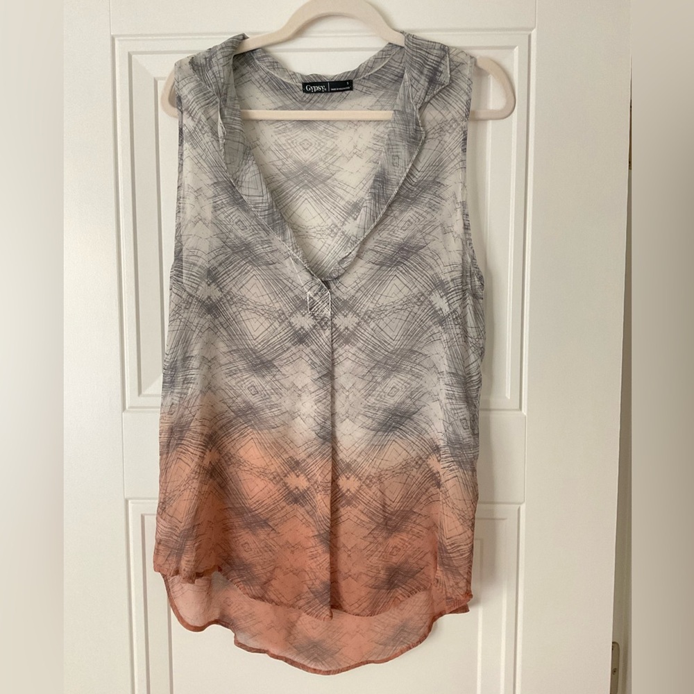 Gypsy 05 Gray and Silver Sleeveless Blouse with Notched Collar